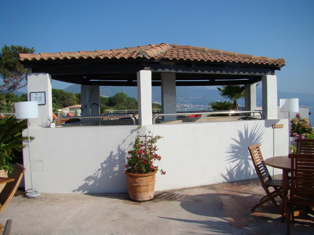 Hotel Pineto Бигулия Екстериор снимка